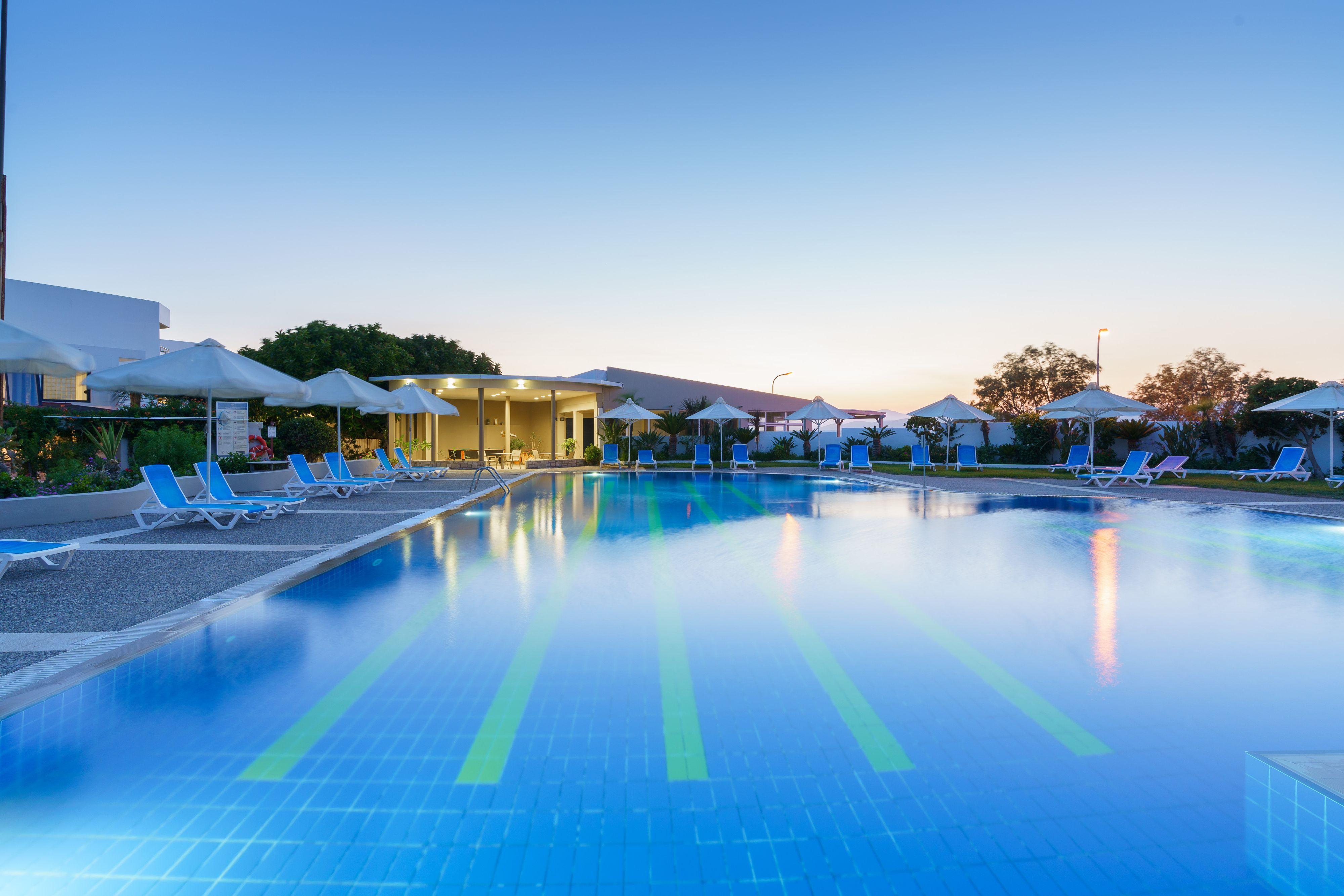 Kos Palace ตีกากี ภายนอก รูปภาพ