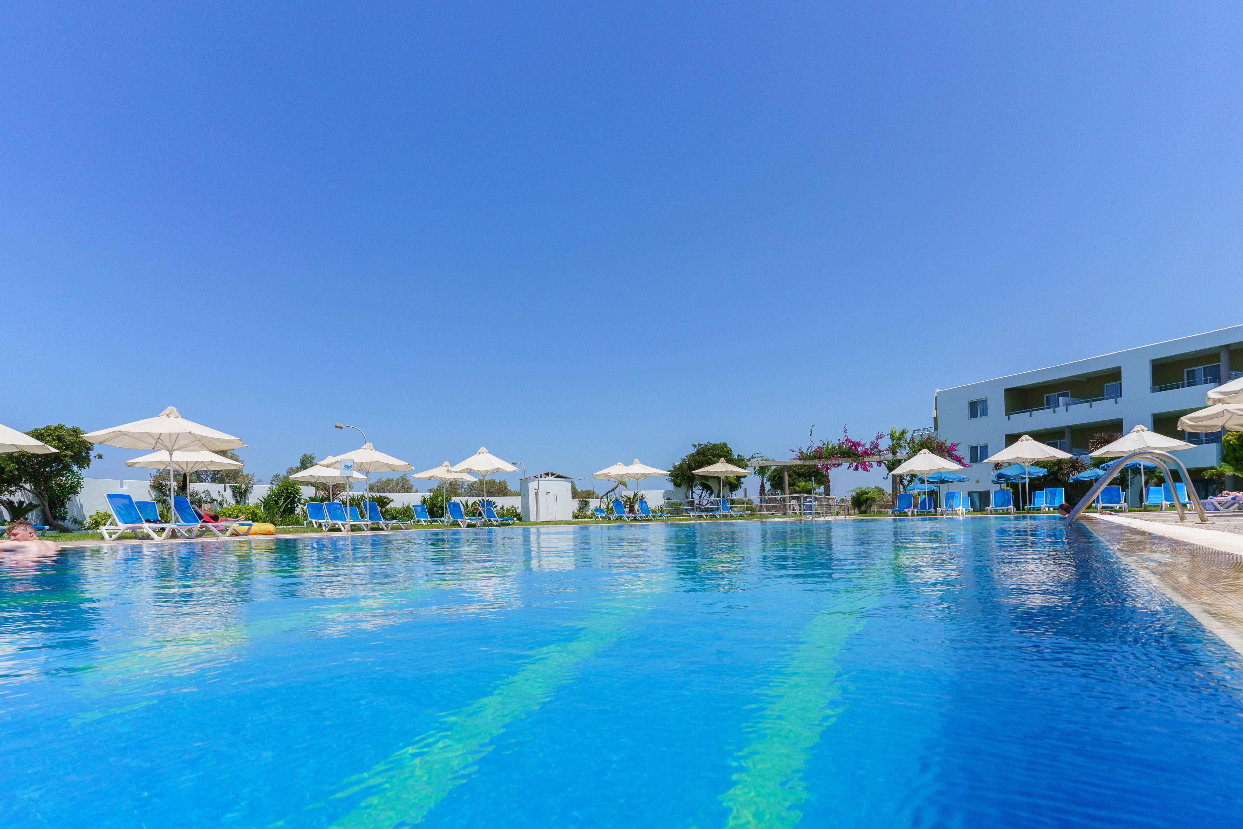 Kos Palace ตีกากี ภายนอก รูปภาพ
