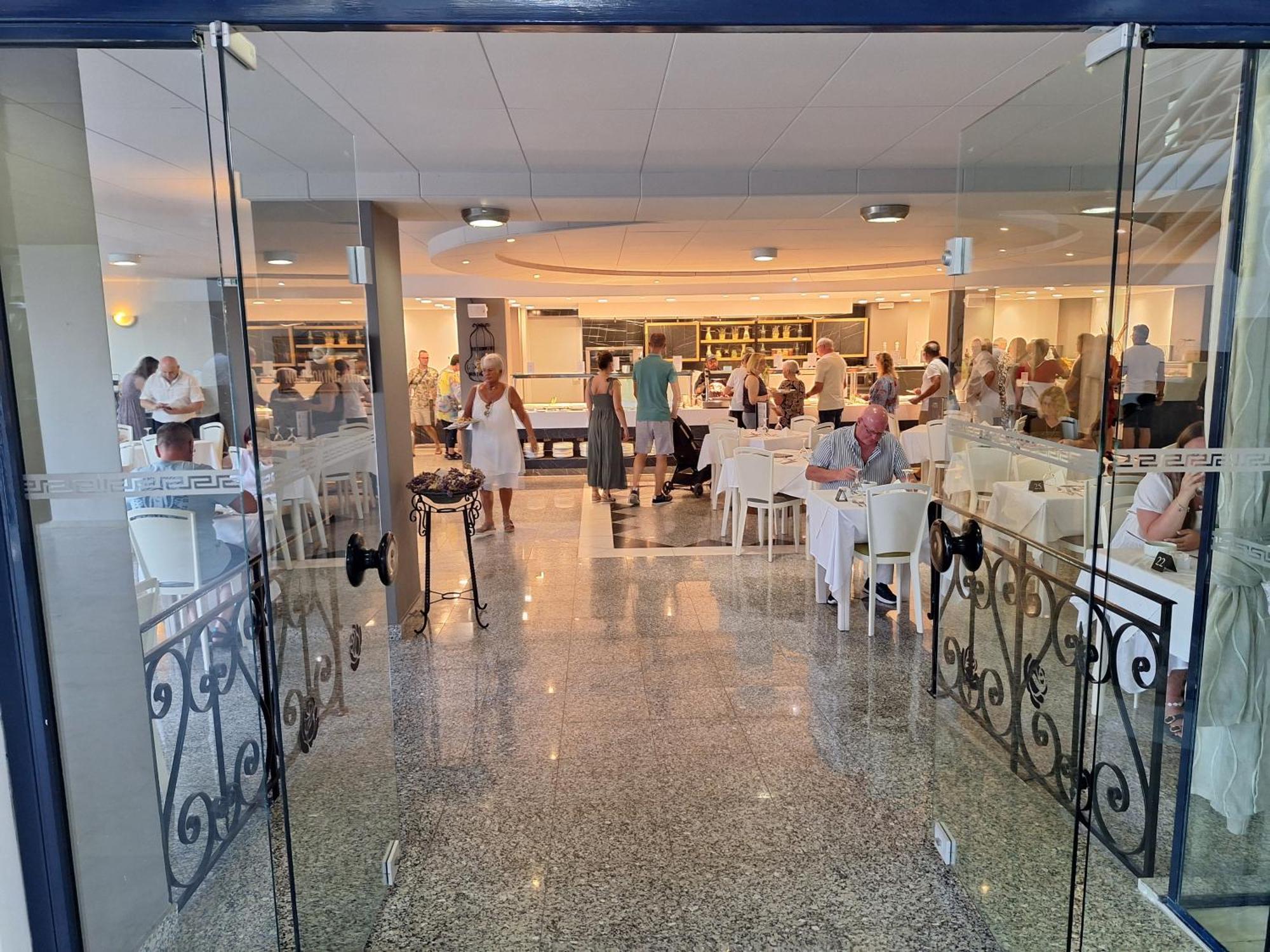 Kos Palace ตีกากี ภายนอก รูปภาพ